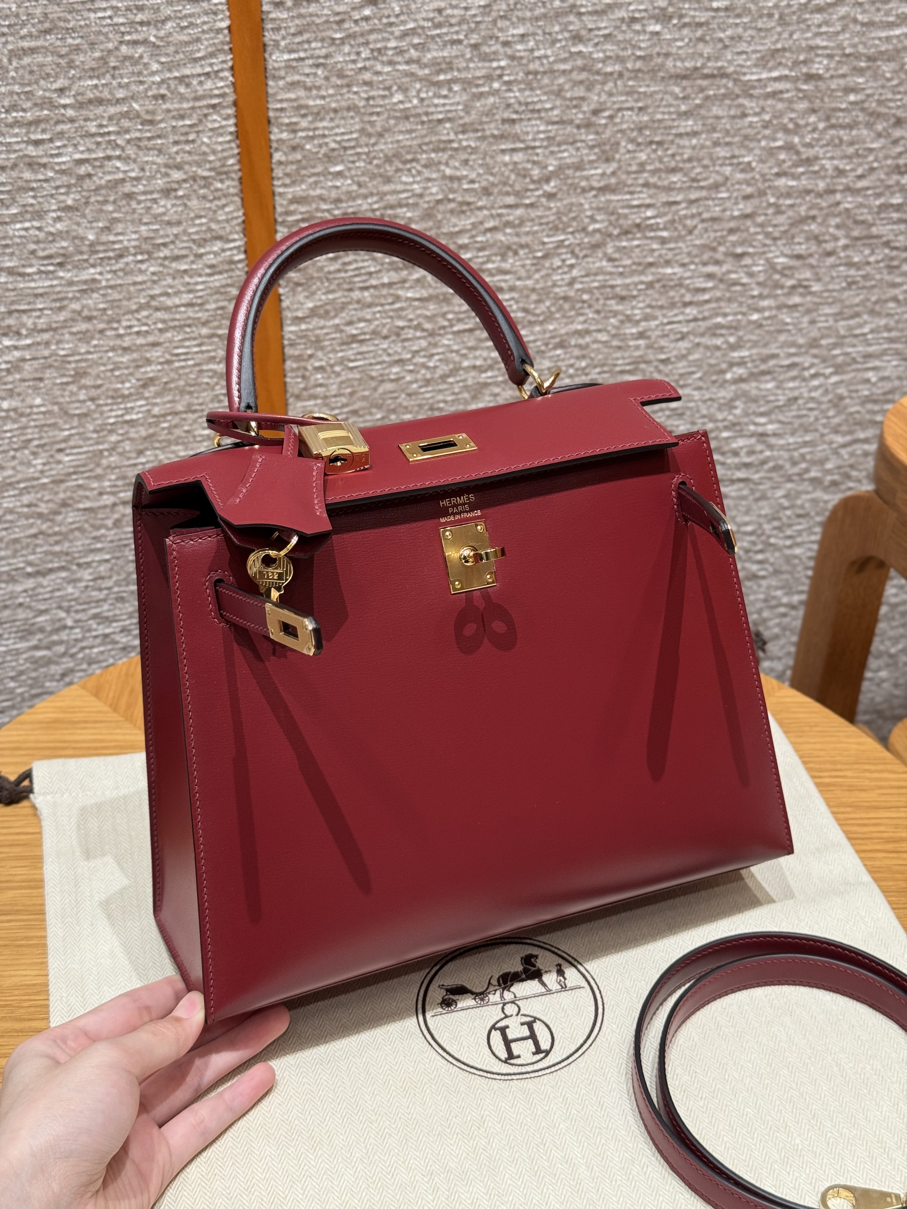 Hermes Rouge H Box Kelly 25