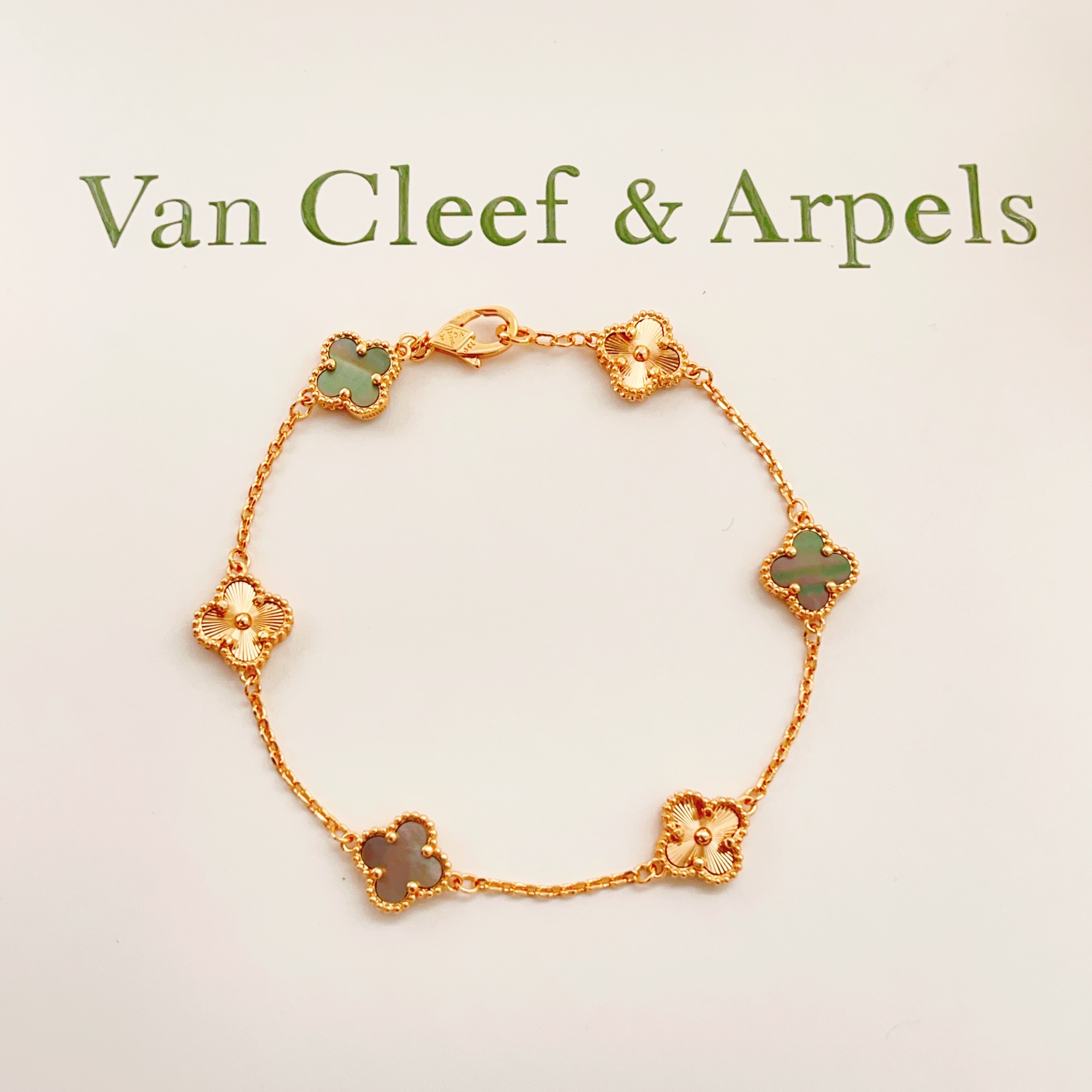 Van Cleef Fashion Bracelet
