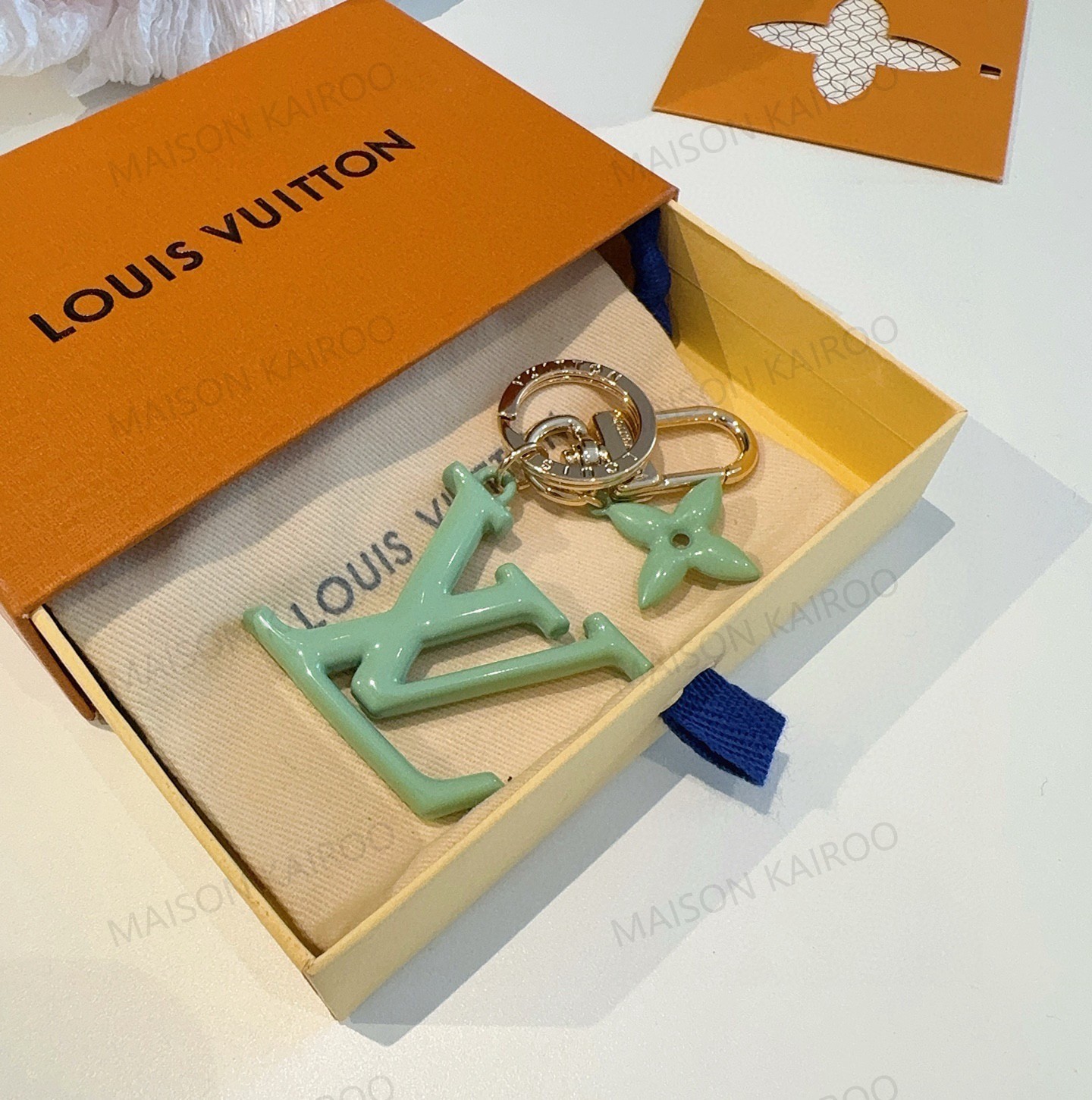 Louis Vuitton LV Pastel Solid Enamel LV Logo Flower Bag Charm Keychain - KAIROO
