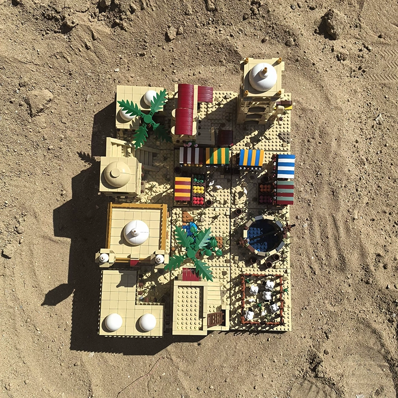 MOC 32630 - Desert Village
