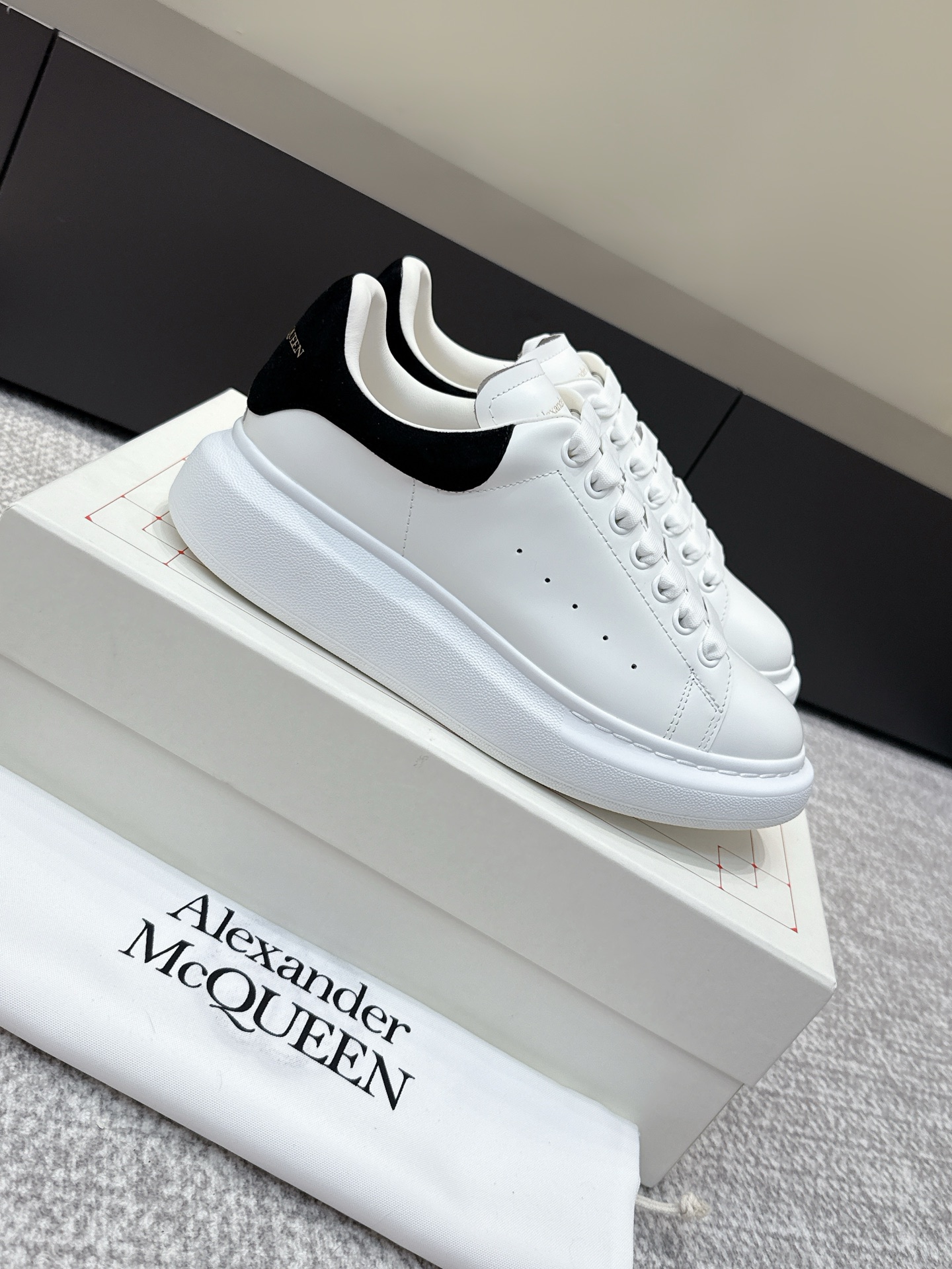 Alexander McQueen Oversized Unisex Sneaker