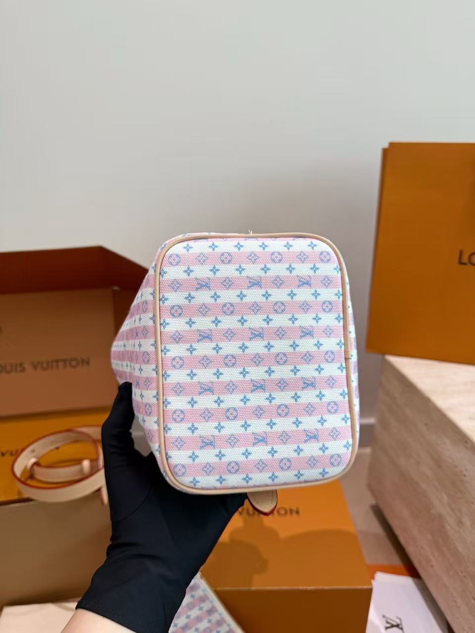 Louis Vuitton LV new all in bb handbag