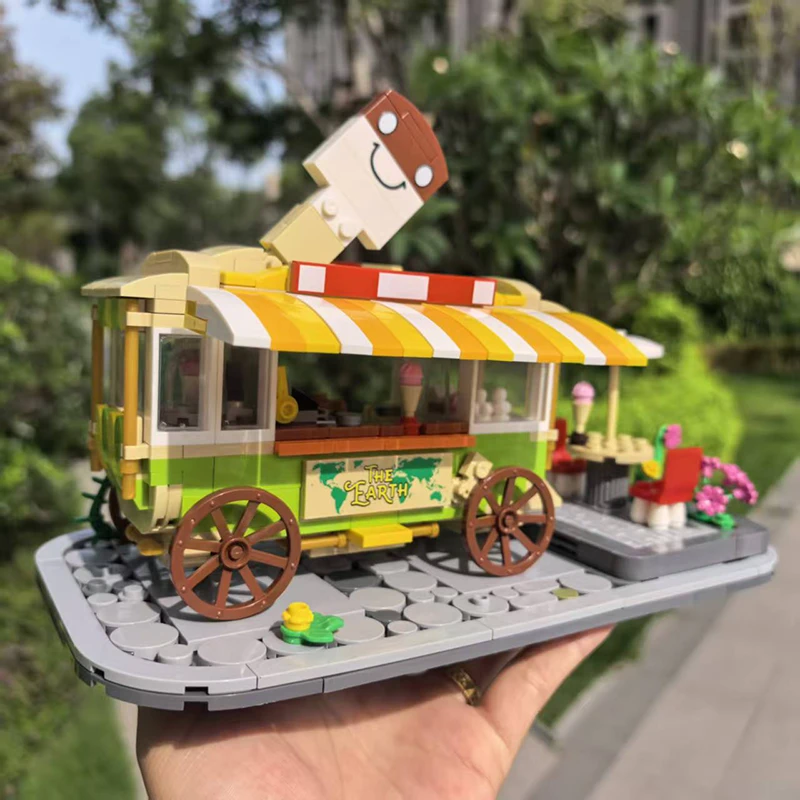 MOC 66883 - Dessert Wagon
