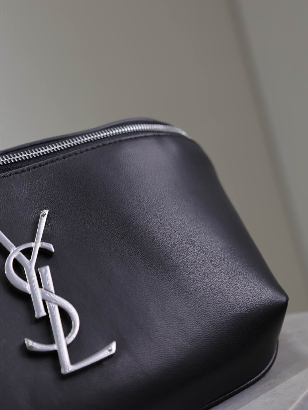 Saint Laurent YSL Classic Bag 25cm Black Lamskin Sliver HW