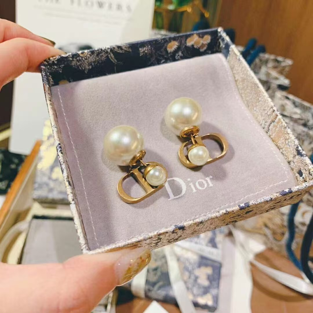 Dior Gold-Finish Metal CD Icon Double Pearl Stud Earrings - KAIROO
