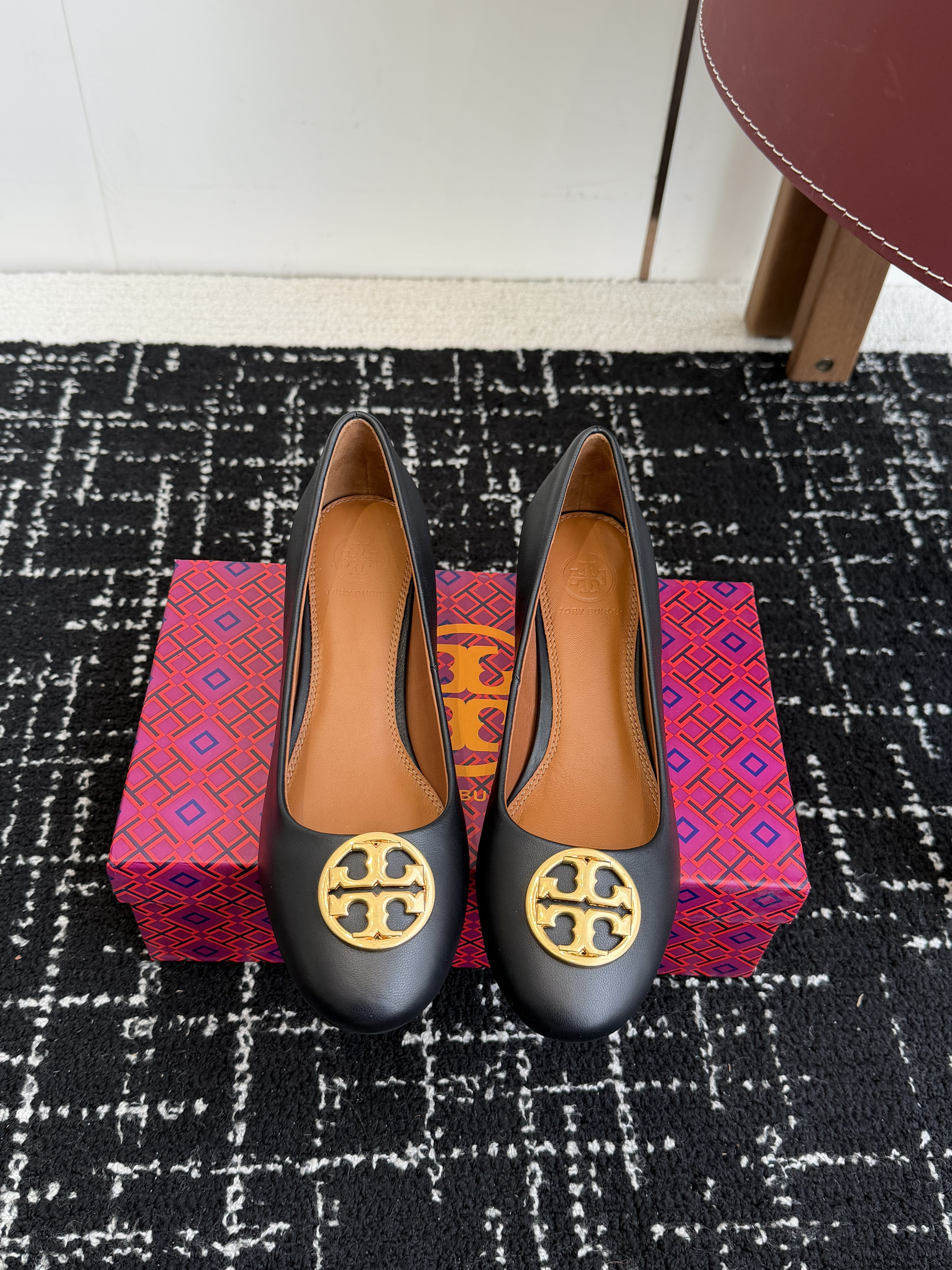 Tory Burch Leather Ballet Pumps