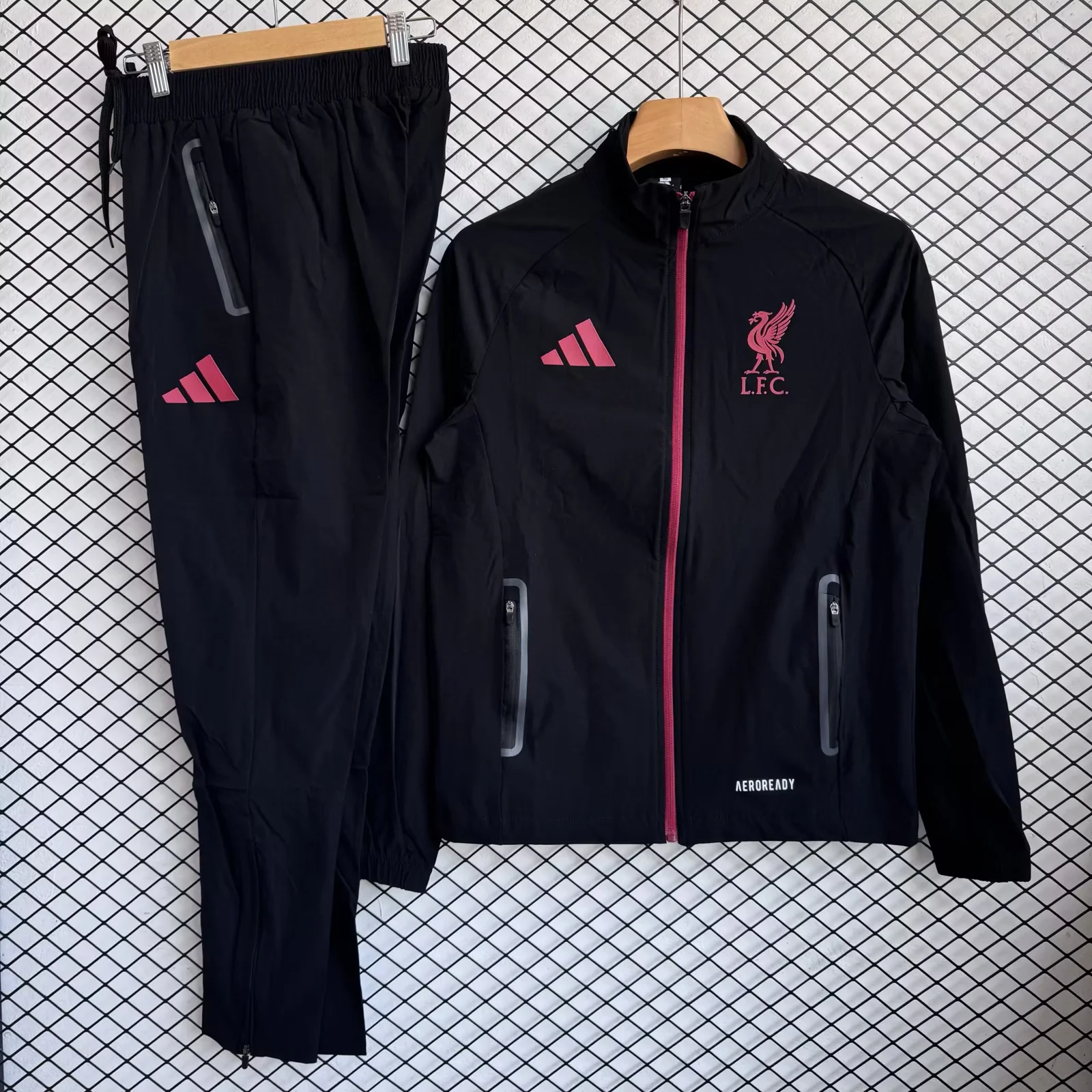 LVP Full Zipper Suit
