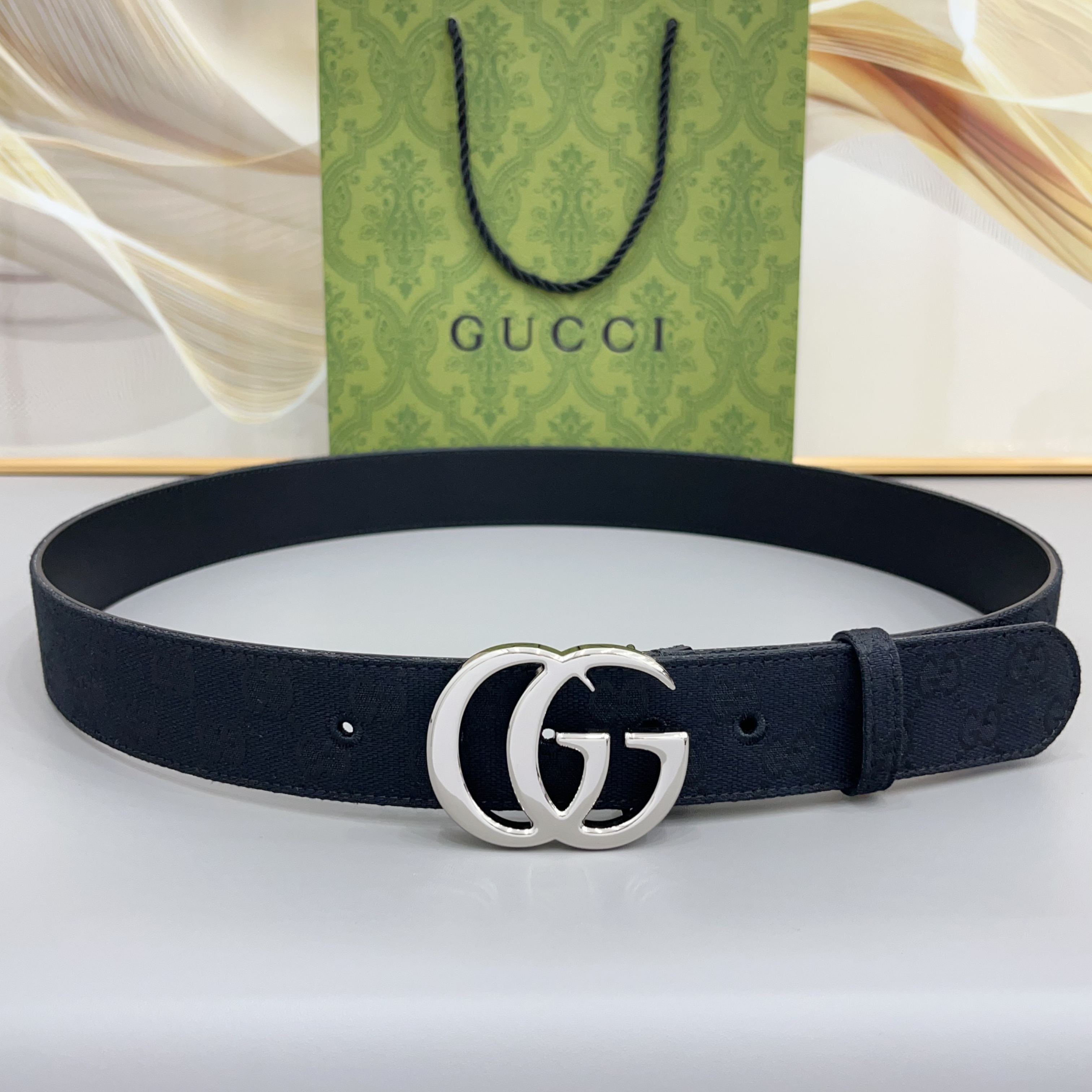 Gucci Flat Marmont belt 4cm