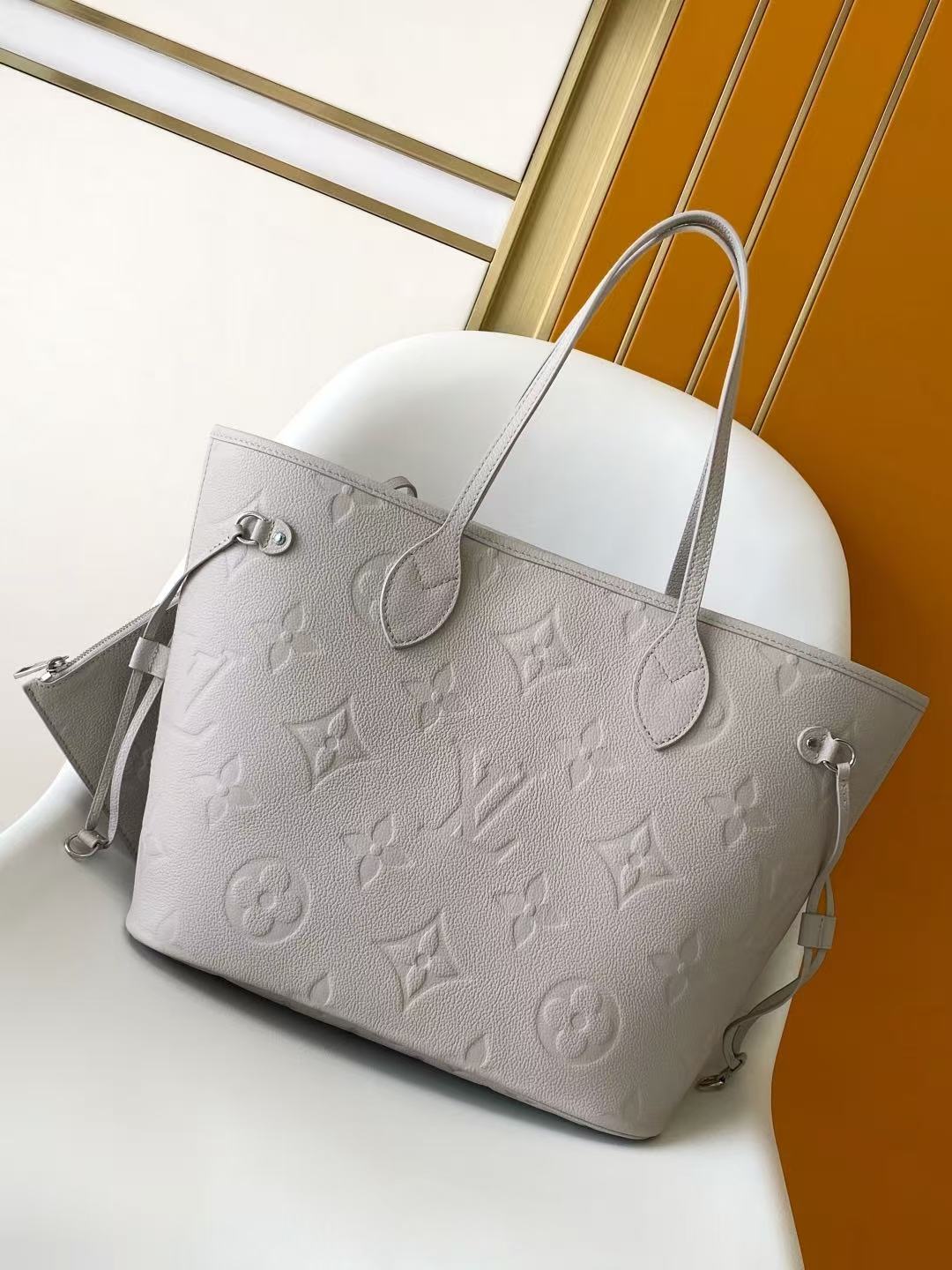 Louis Vuitton LV 2026 M46482 Hazy Blue Neverfull Bag