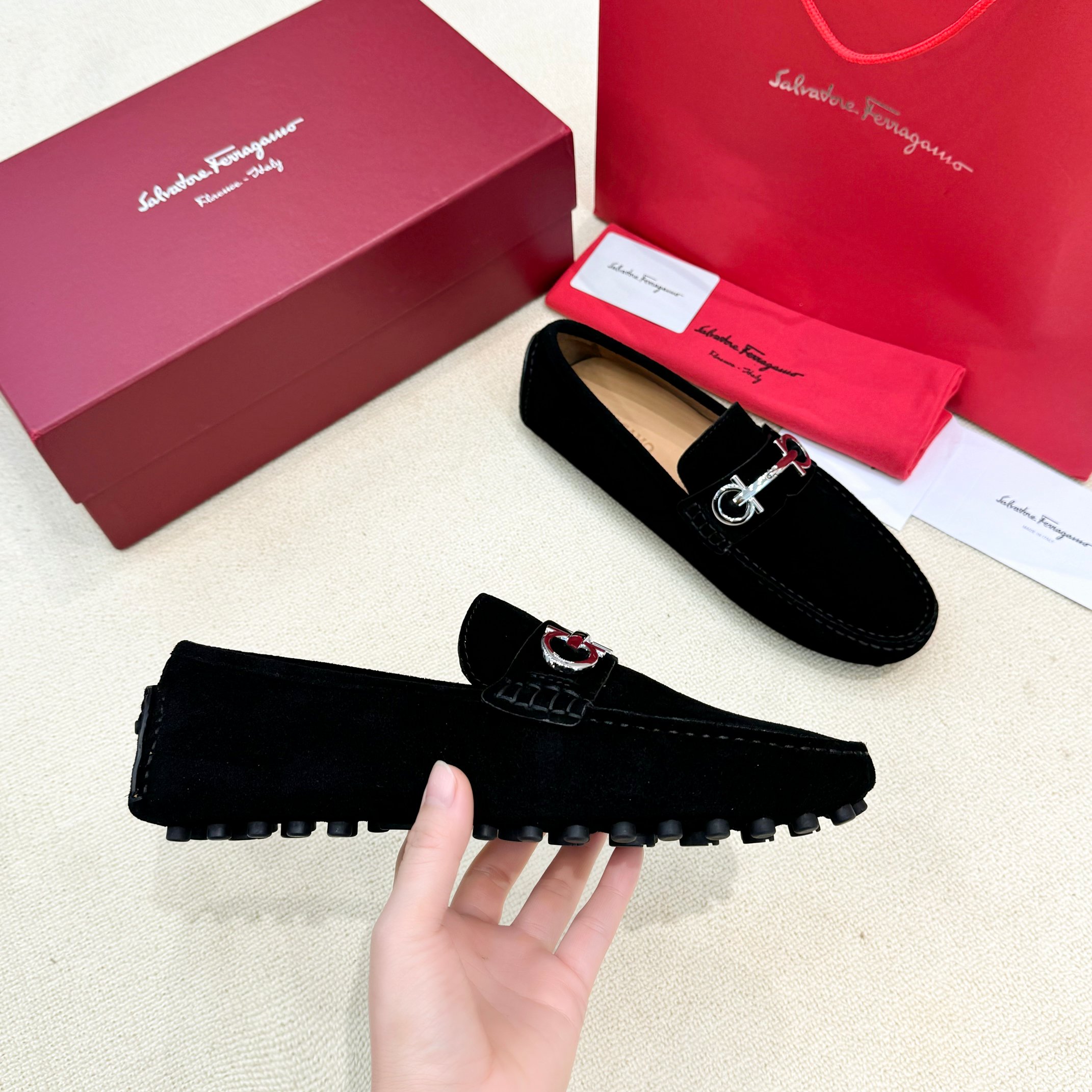 Ferragamo Men's Suede driving Loafer