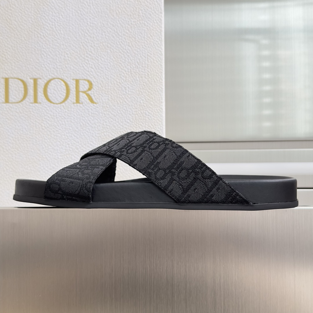 Men's Dior Aqua Classic Slide