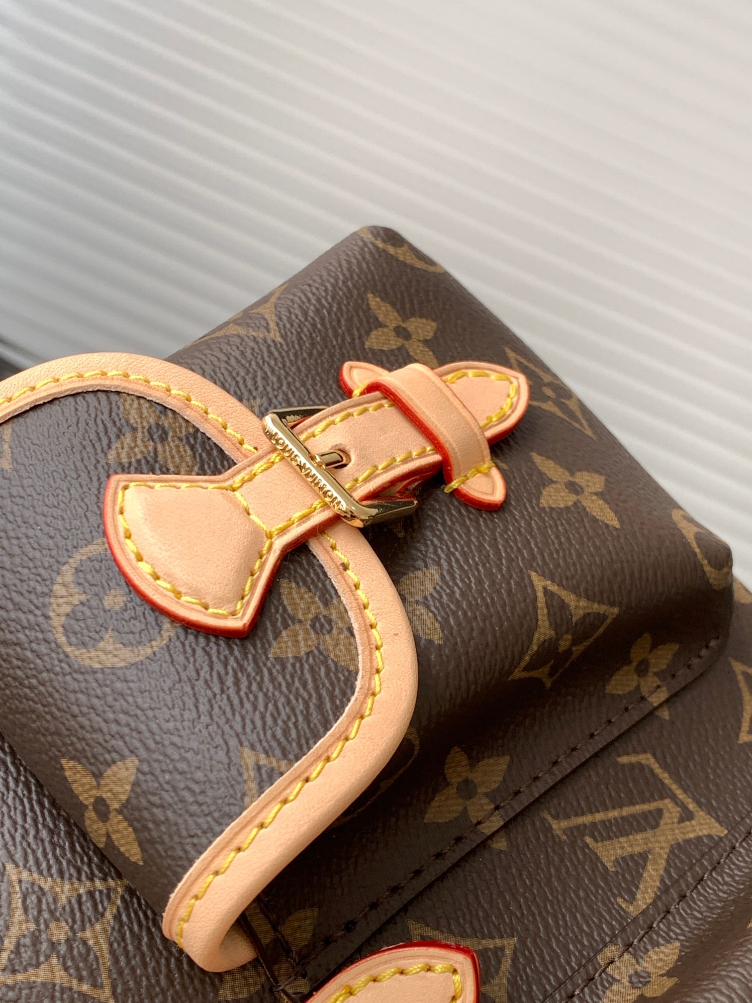 Louis Vuitton LV Bags Excursion Monogram M46932 (10A Mirror Version)