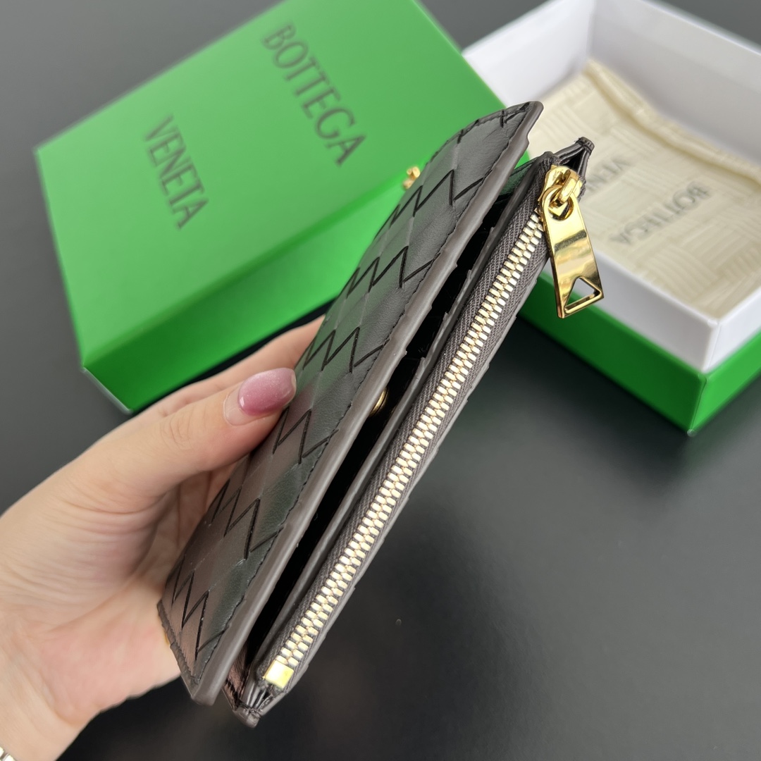 Bottega Veneta Solstice Medium Folded Wallet in Chocolate Intreccio Leather