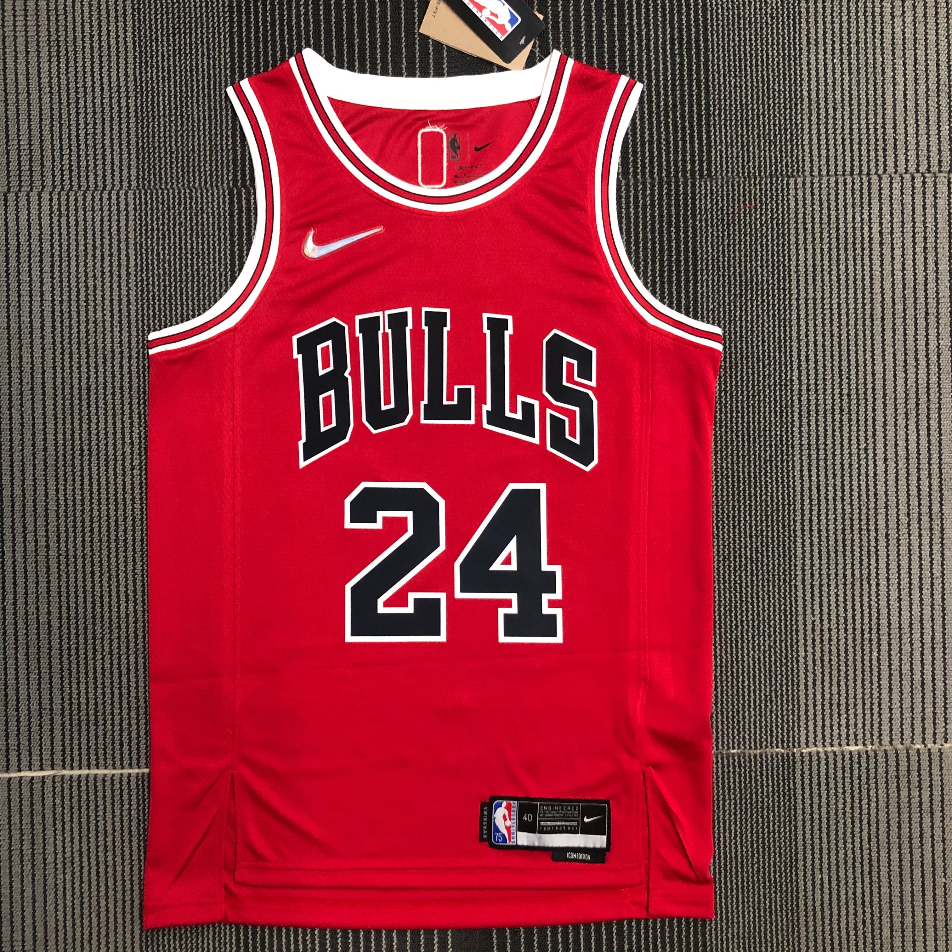 75th Anniversary Chicago Bulls Red Edition No.24 MARKKANEN