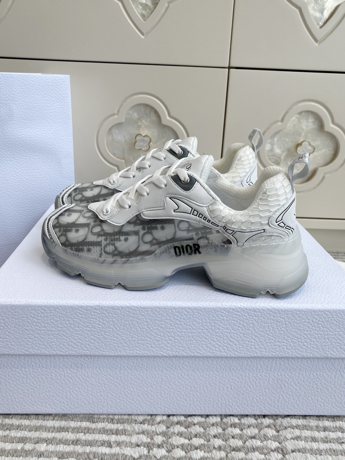 Women's Dior Vibe Sneaker