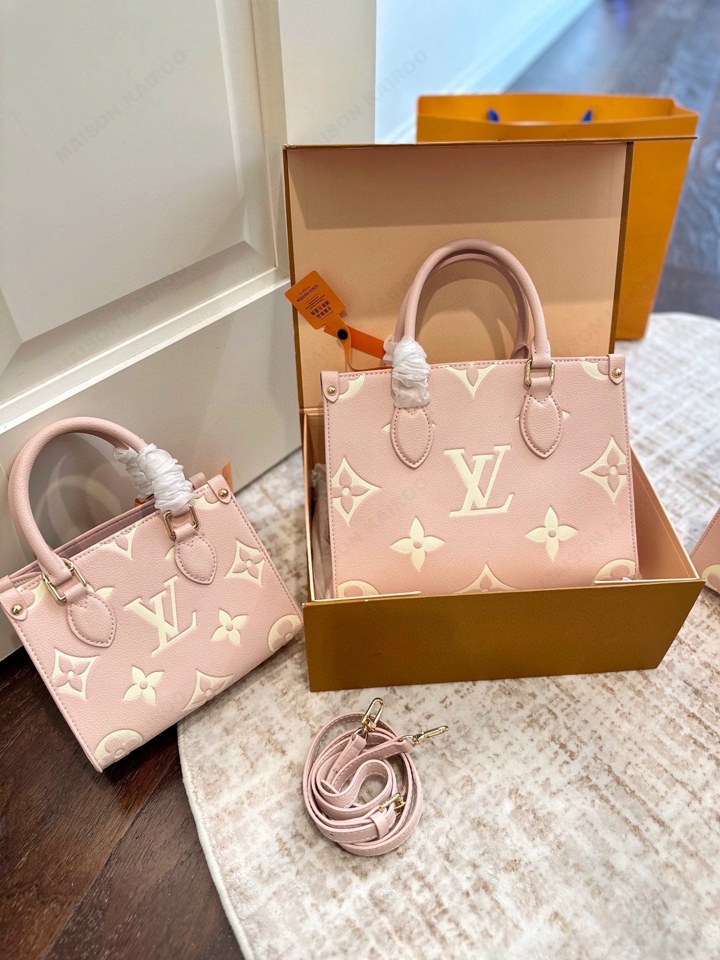 Louis Vuitton LV OnTheGo BB/PM/MM Pink Giant Monogram Empreinte Leather Top Handle Tote Bag - KAIROO