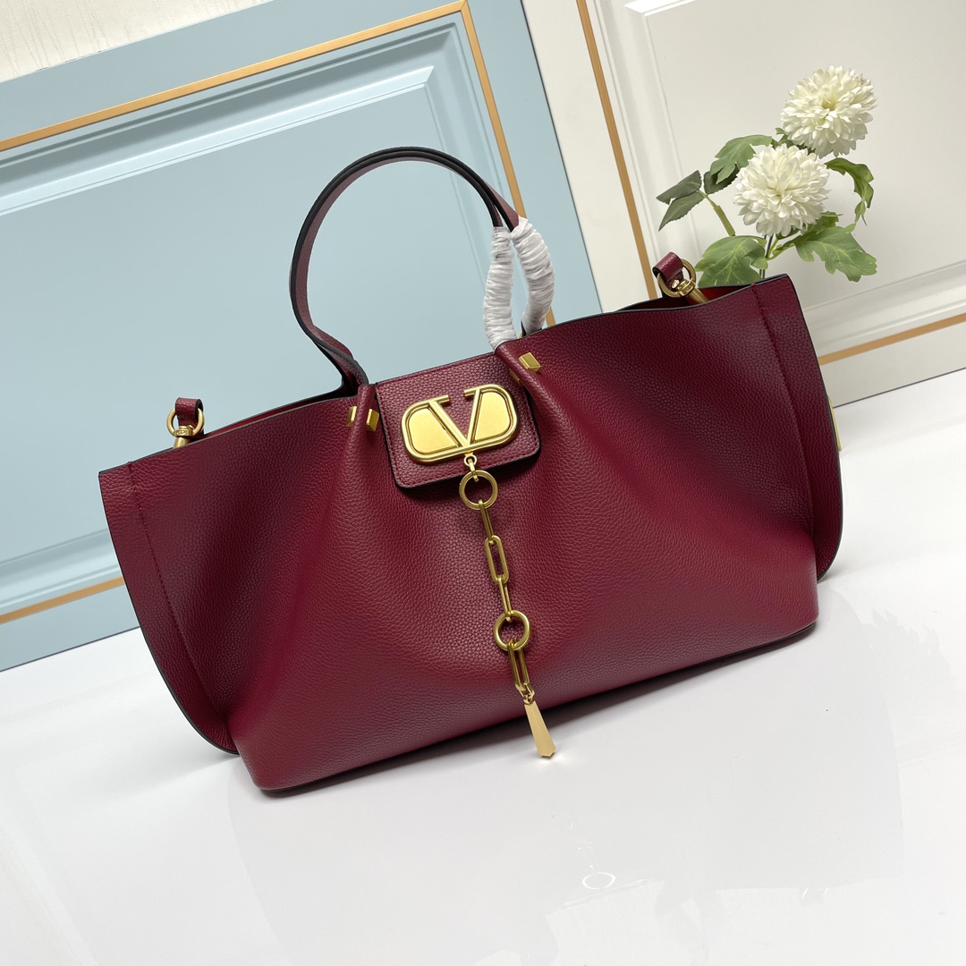 Valentino VLogo Bordeaux/Rosso Garavani Escape Grained Leather Gold Chain Tassel Shopping Tote Bag With Pouch - KAIROO