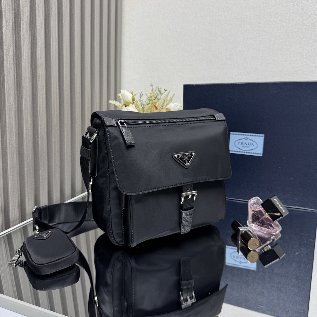 Prada Re-Nylon shoulder bag-Black 1BD994