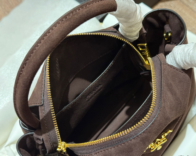 Prada New autumn and winter handbags