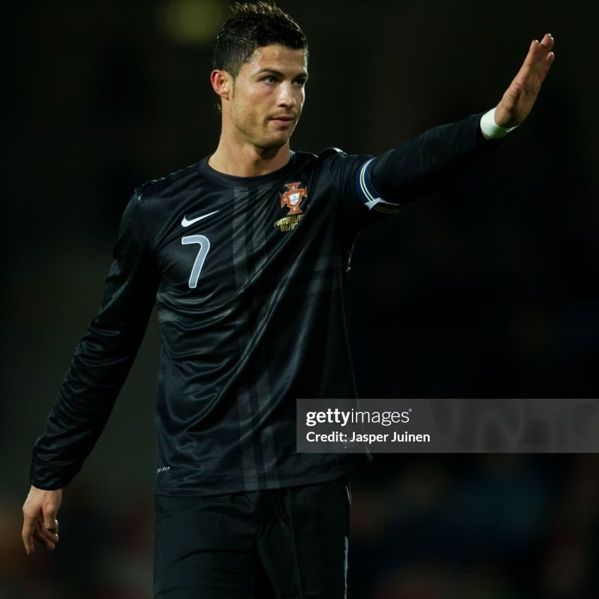 Retro 2013 Portugal  European Cup Home Player Long Sleeves Edition