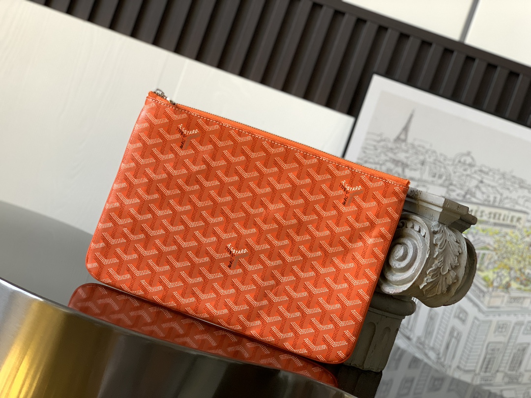 Goyard Sénat pouch in Green