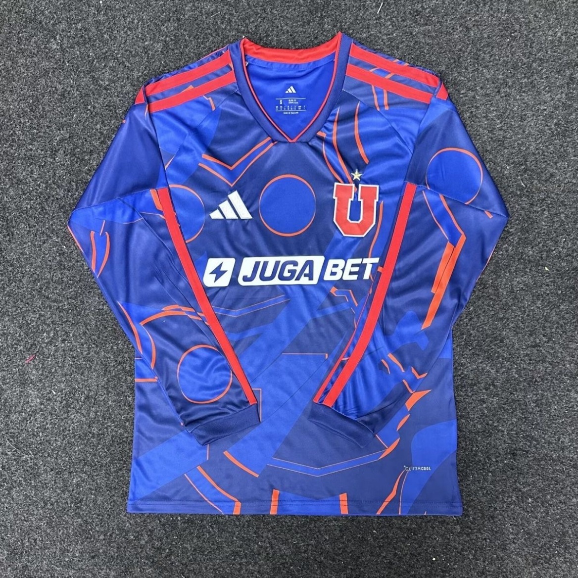 Chilean University home long sleeved jersey 26/27
