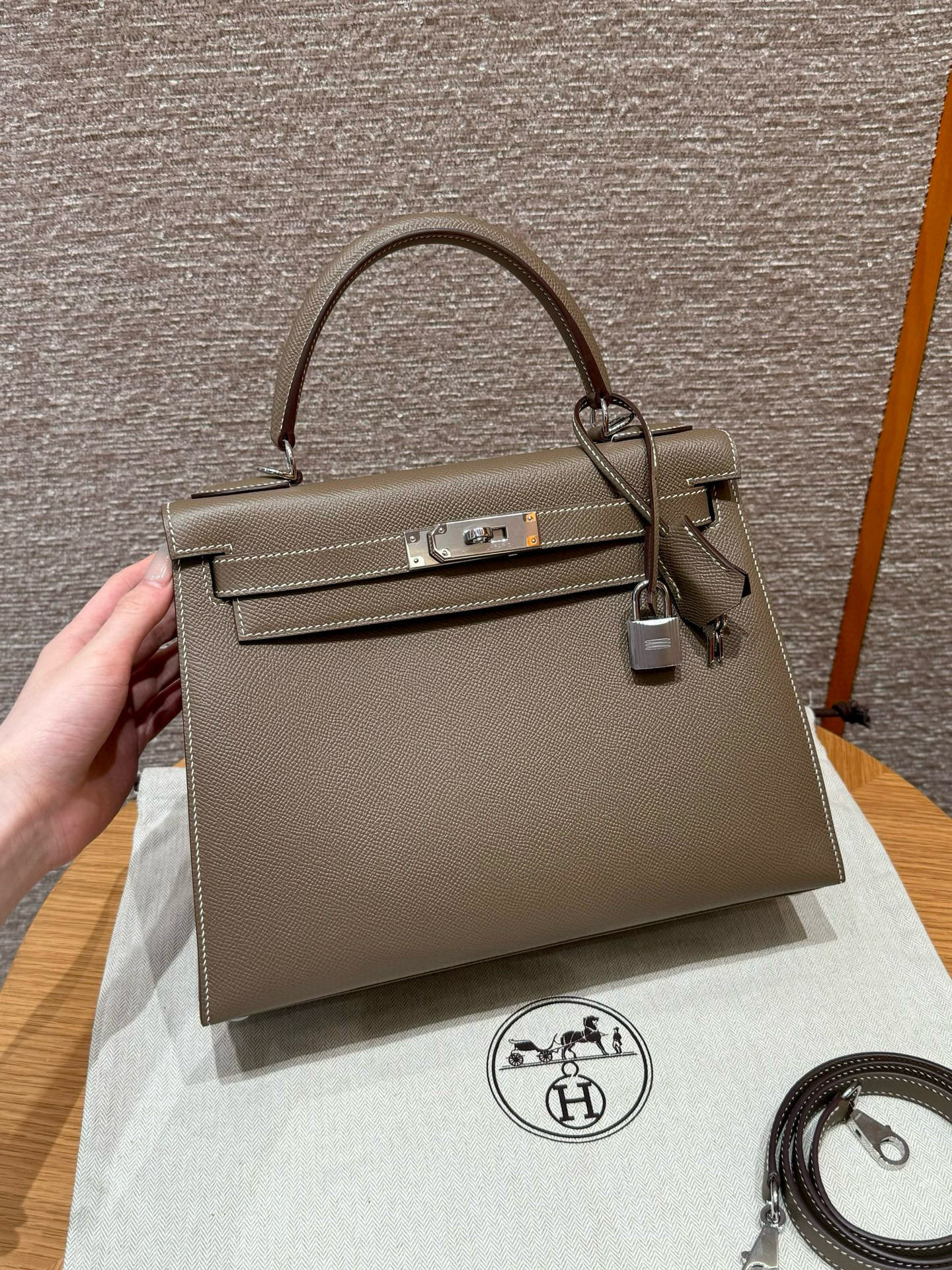 Hermes Etoupe Epsom Kelly 28