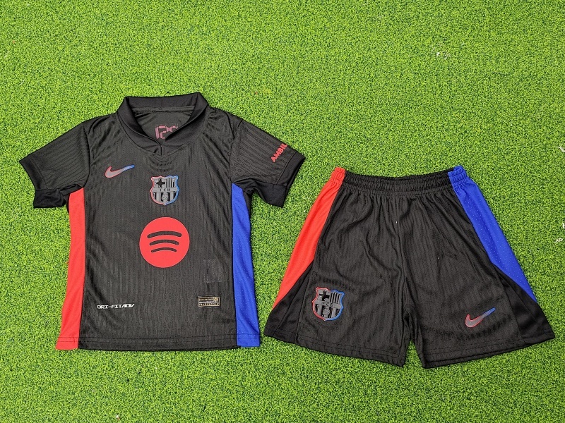 Player Kids Barcelona 24/25 Away  kit 16-28