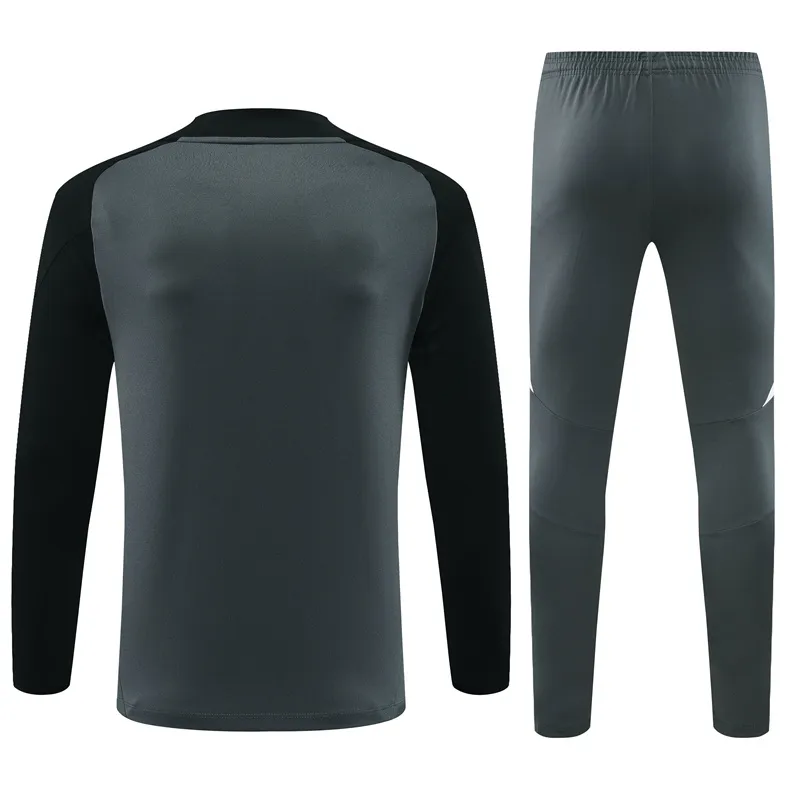 Adult / Kids Manchester United 24/25 training SUIT