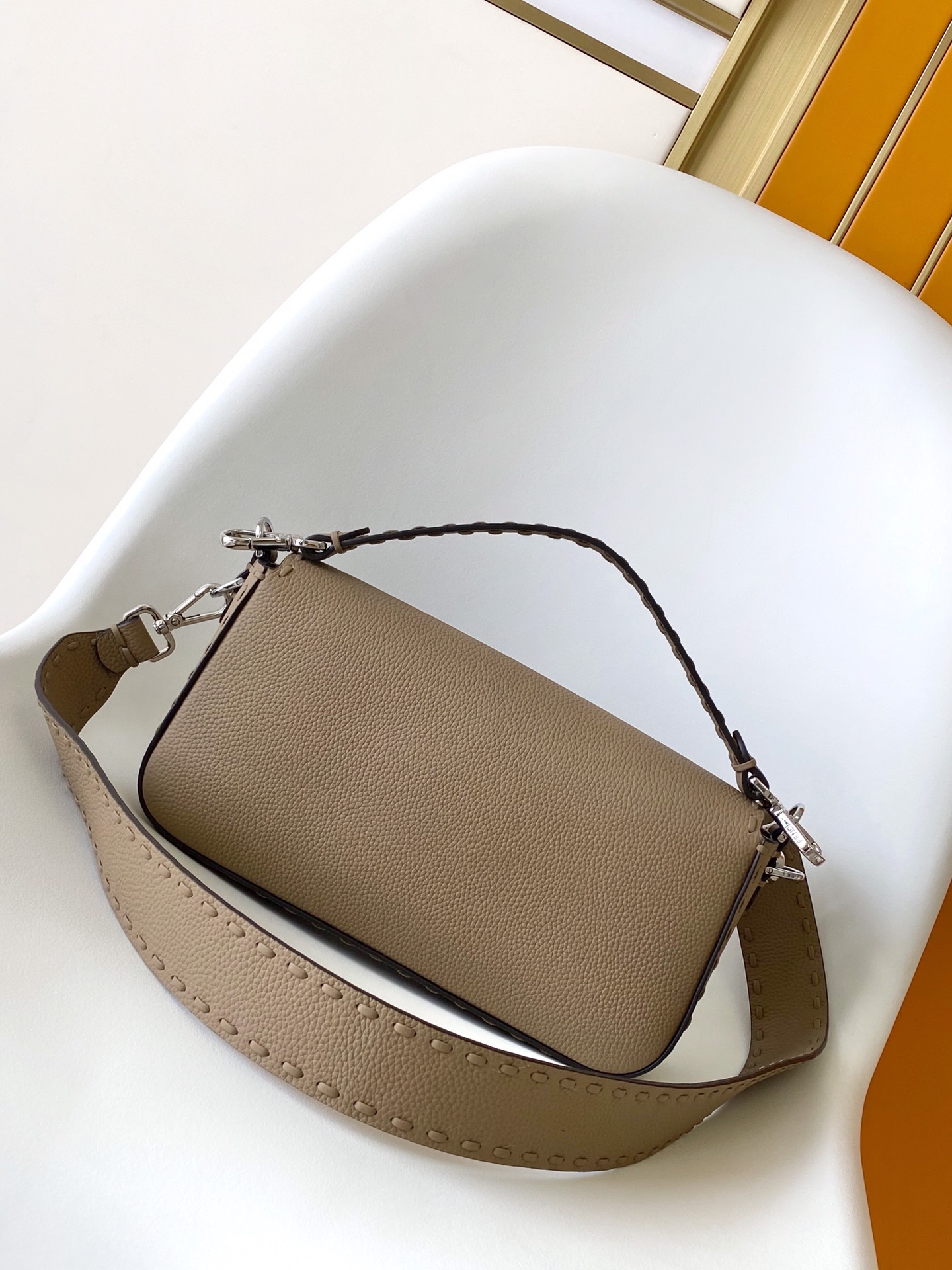 Fendi Medium Selleria Baguette Leather Bag-Light grey