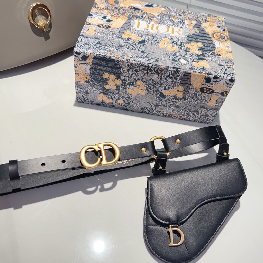 Dior leather Belt 2cm with Saddle Pouch