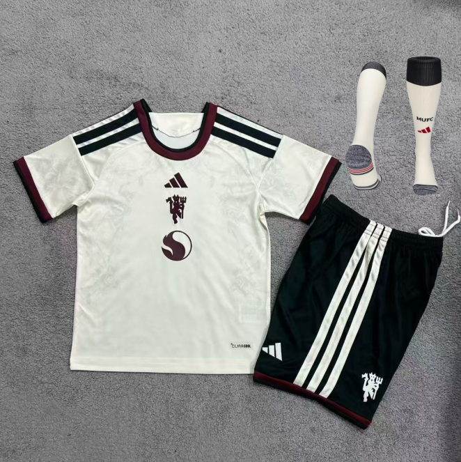 Kids Manchester United Third Suit & Socks 26/27