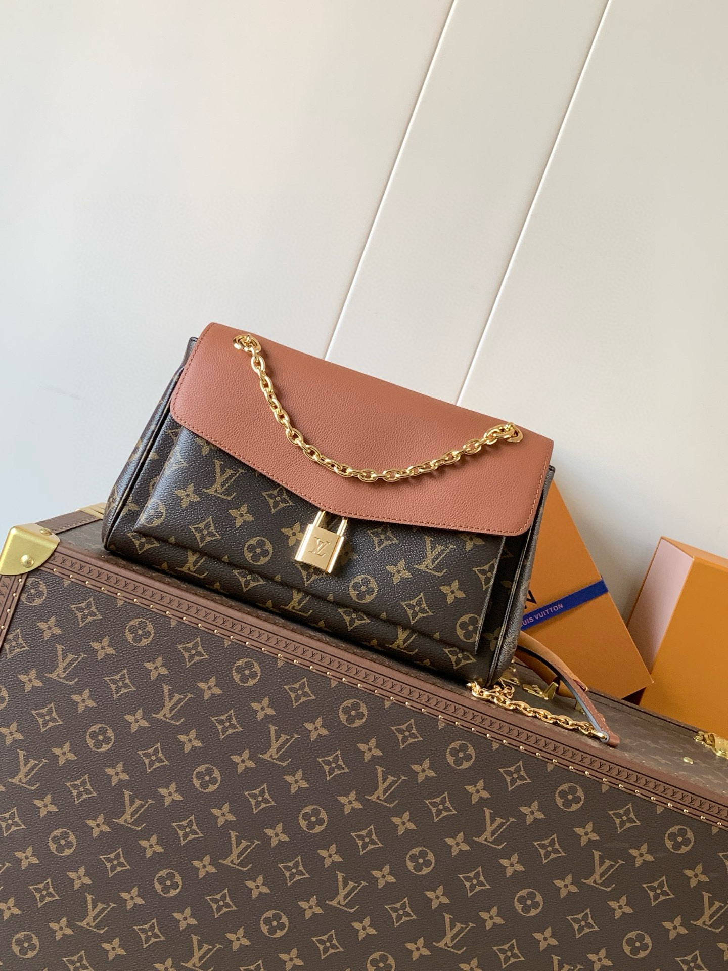 M27065 LV Saint Germain PM Bag