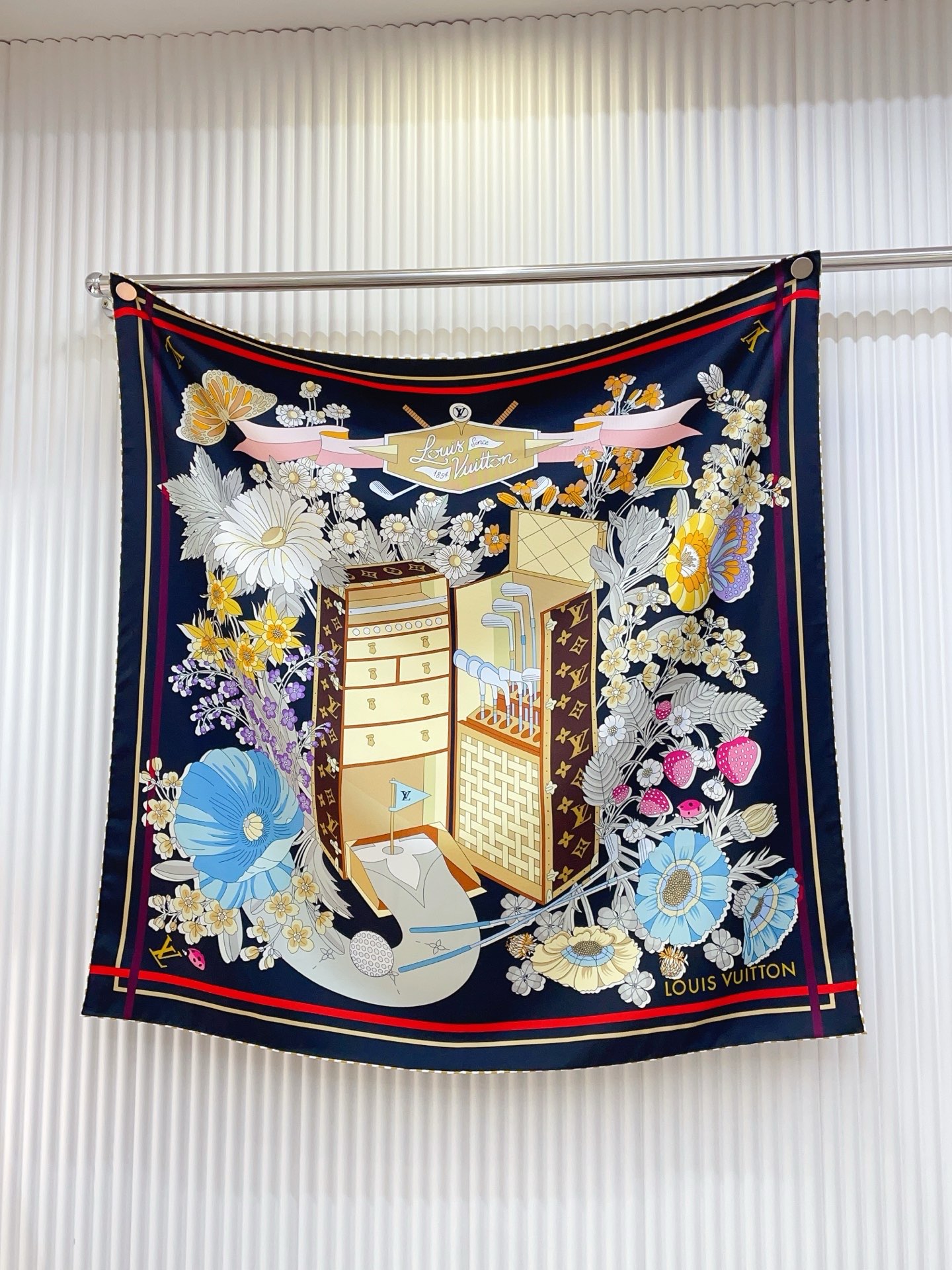 Louis Vuitton LV Silk Square 90cm