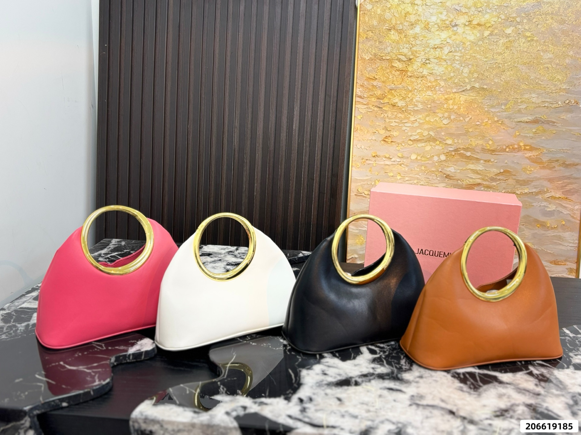 Jacquemus Le Petit Calino Sac Smooth Leather Metal Ring Clutches Top Handle Bag - KAIROO