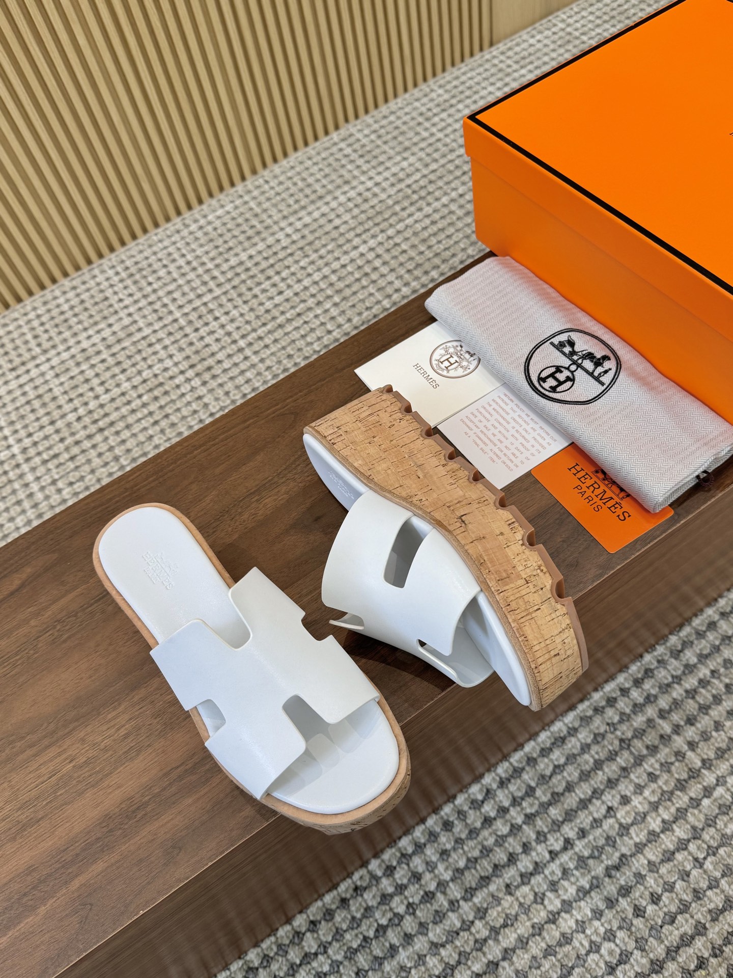 Hermès White Smooth Leather H-Cutout Cork Sole Slide Sandal - KAIROO