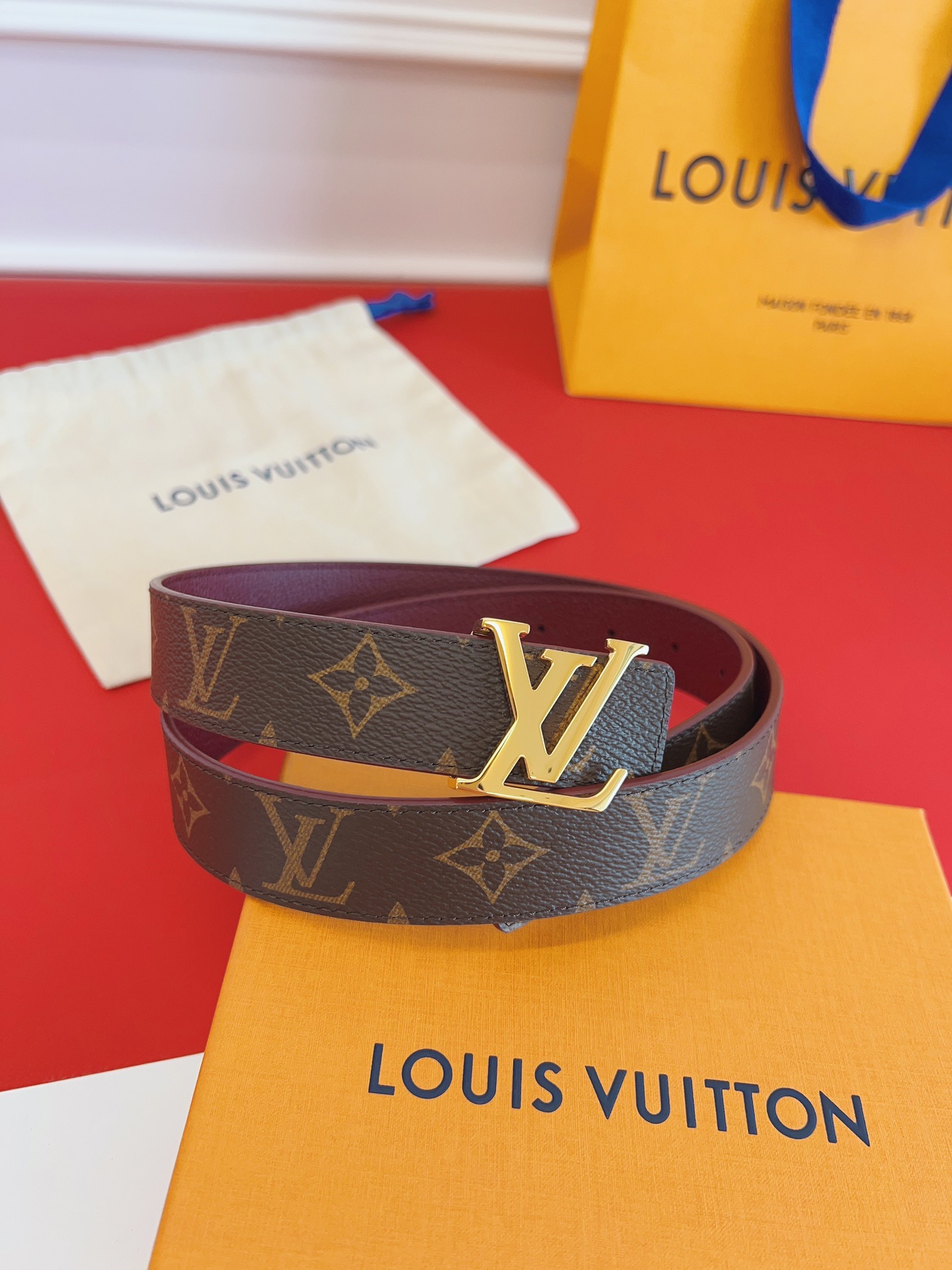 LV Initial Reversible Belt 3.0cm