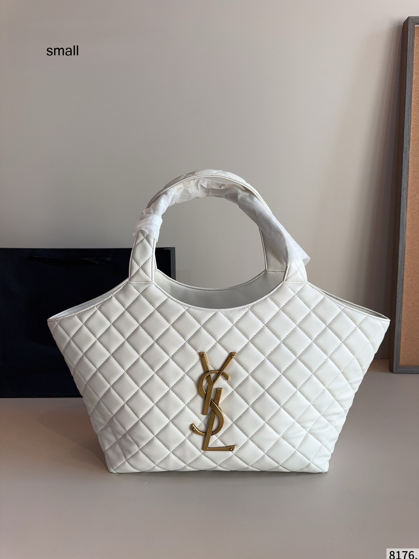 Saint Laurent YSL Icare Maxi/Med/Small White Monogram Quilted Leather Tote Bag With Pouch - KAIROO