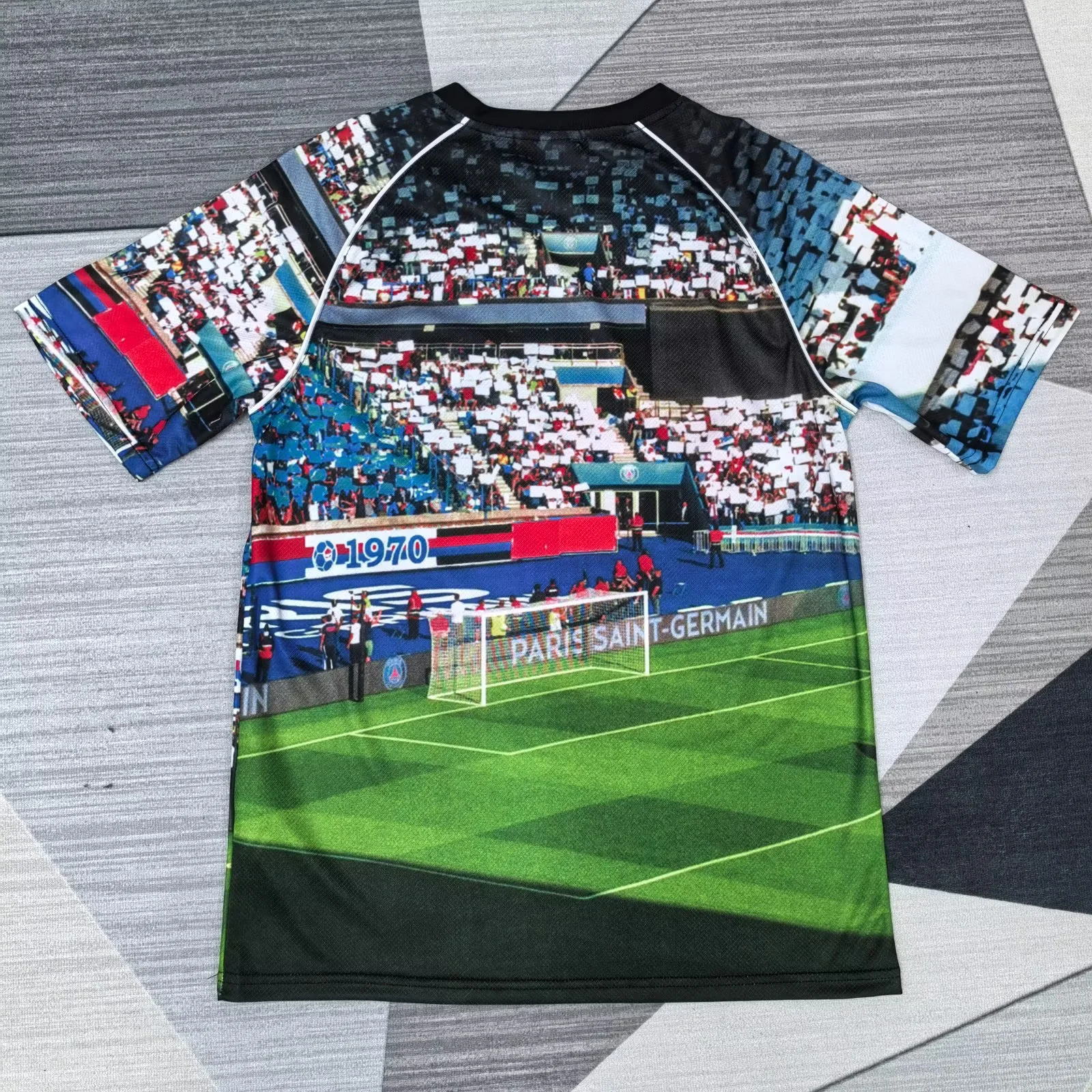 2026-27 Paris Collab Version Green Fans Football Shirt 1:1 Thai Quality
