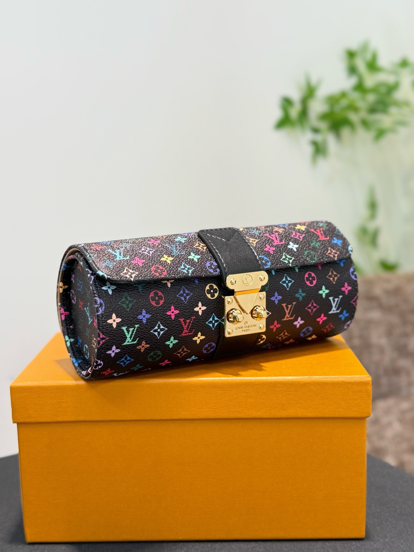 LV Etui Bijoux jewelry case in Black multicolored canvas
