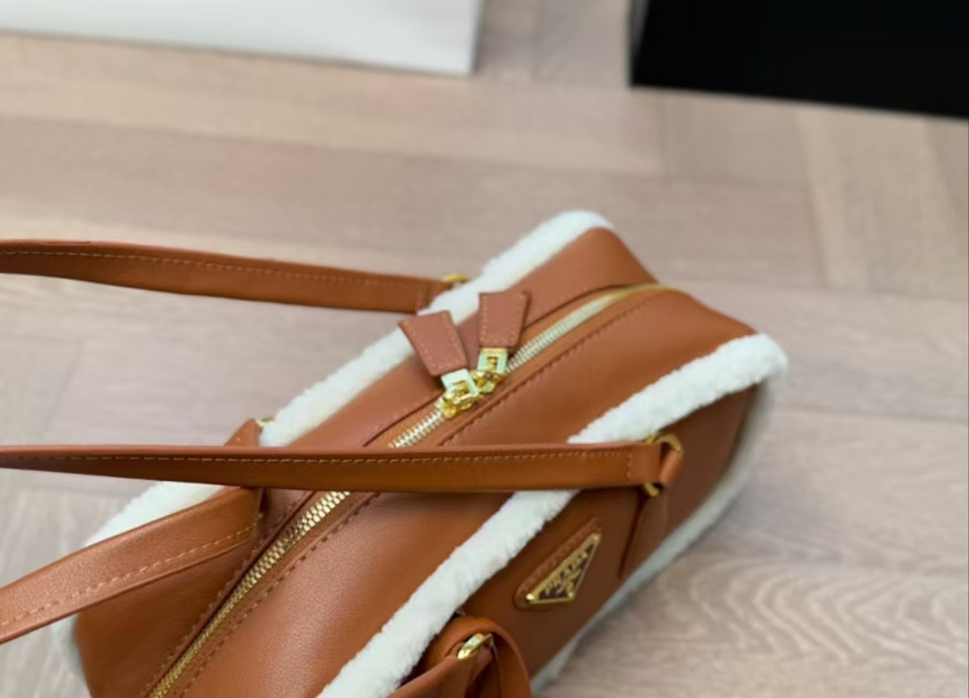 Prada Cute and Exquisite Bowling Bag Underarm Bag
