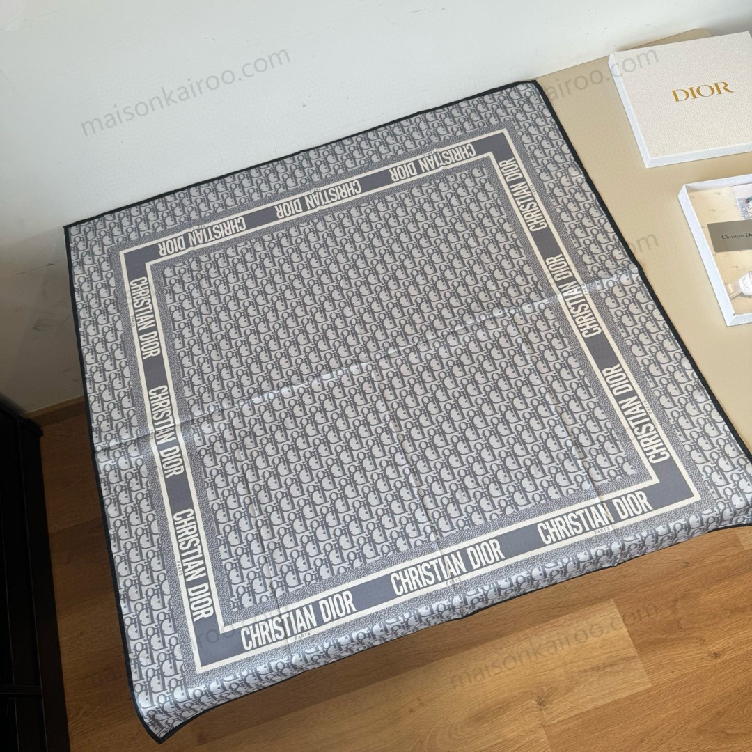 Dior Border Oblique Square Scarf - KAIROO