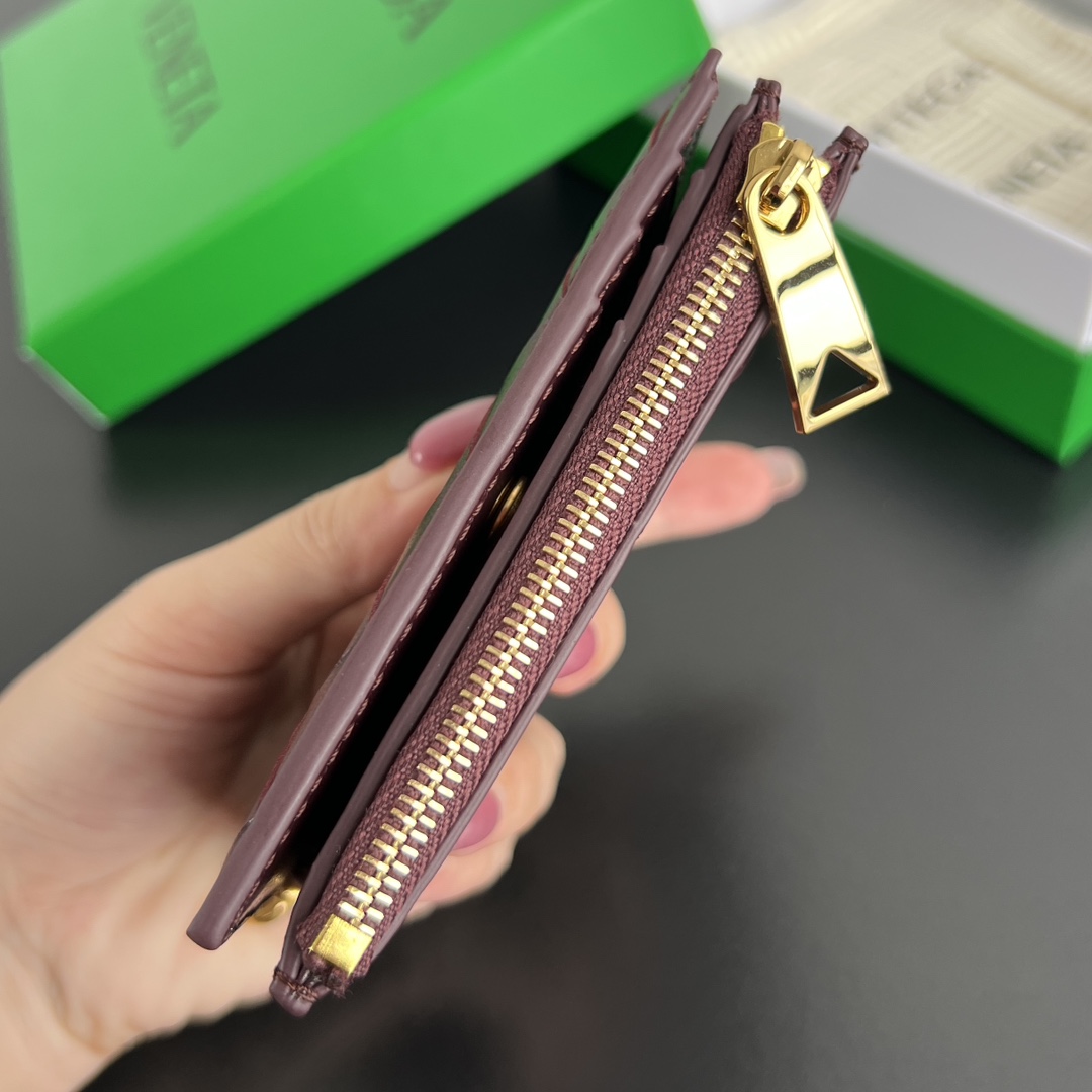 Bottega Veneta Solstice Small Folded Wallet in Burgundy Intreccio Leather