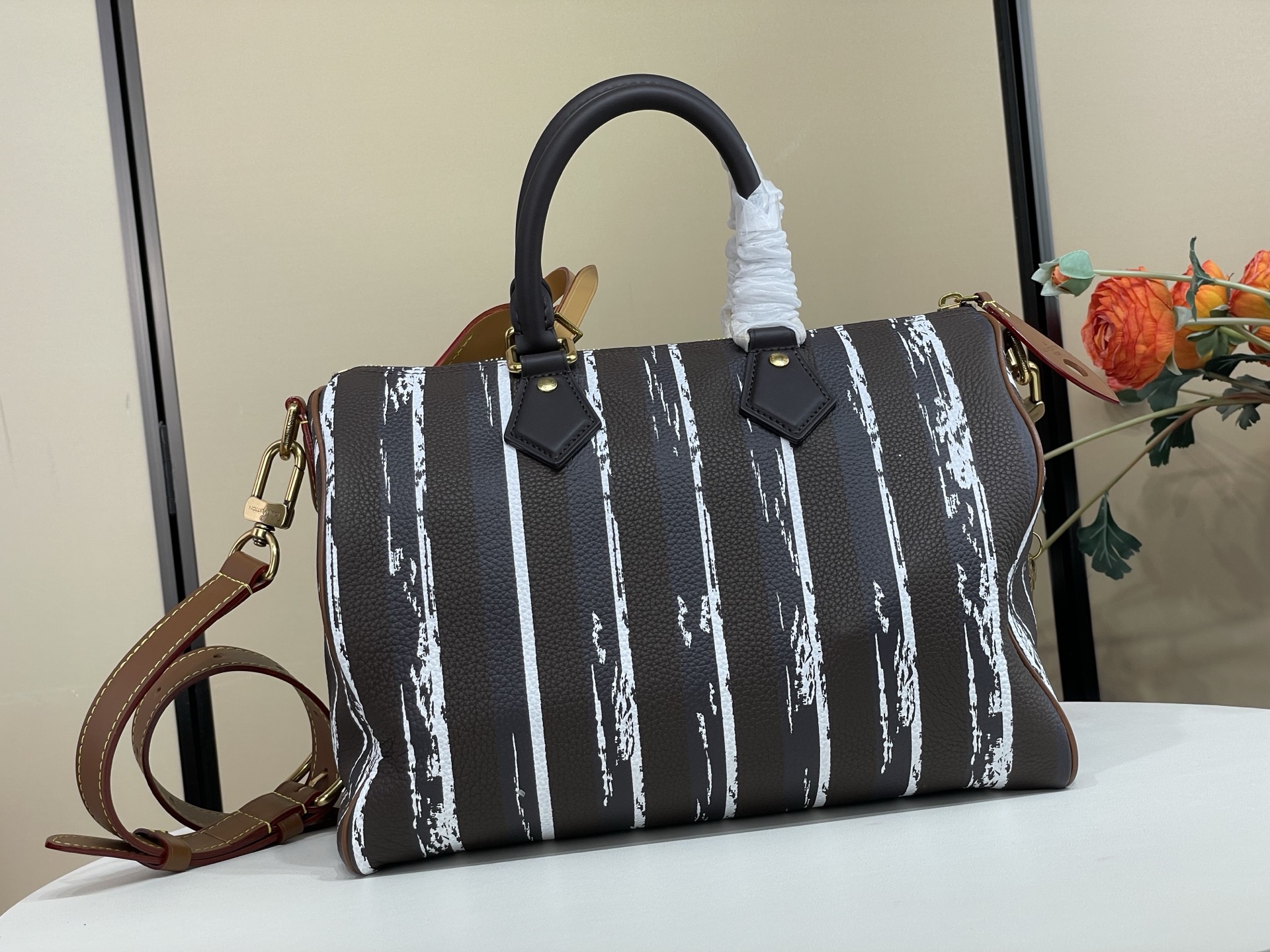 Louis Vuitton Speedy P9 Bandouli è re 30 handbag