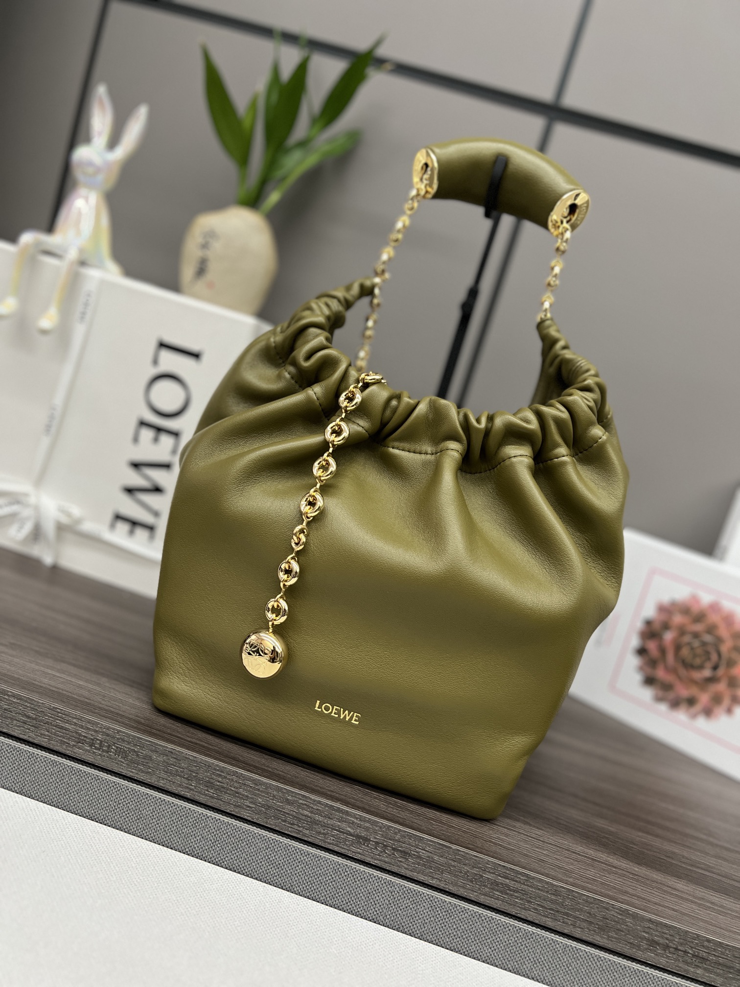 Loewe Small Squeeze Handbag in Nappa leather-Olive Green