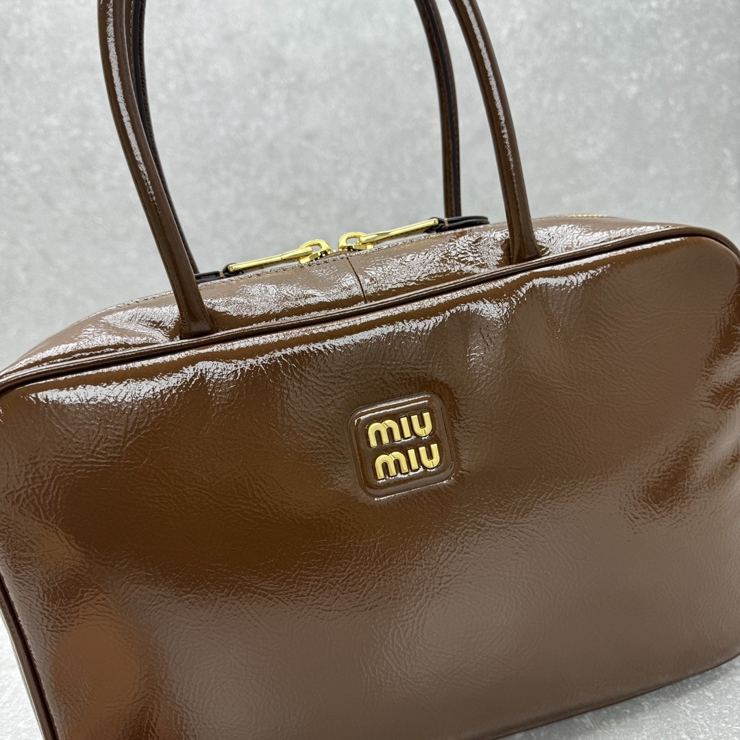 Miumiu Naplak Beau bag in patent leather