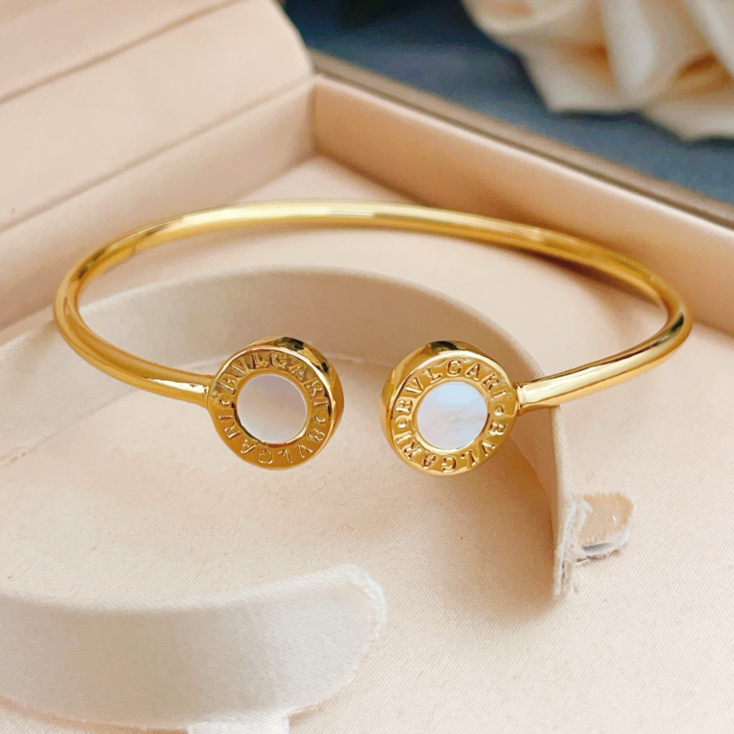 Bvlgari Fashion Designer Bracelet