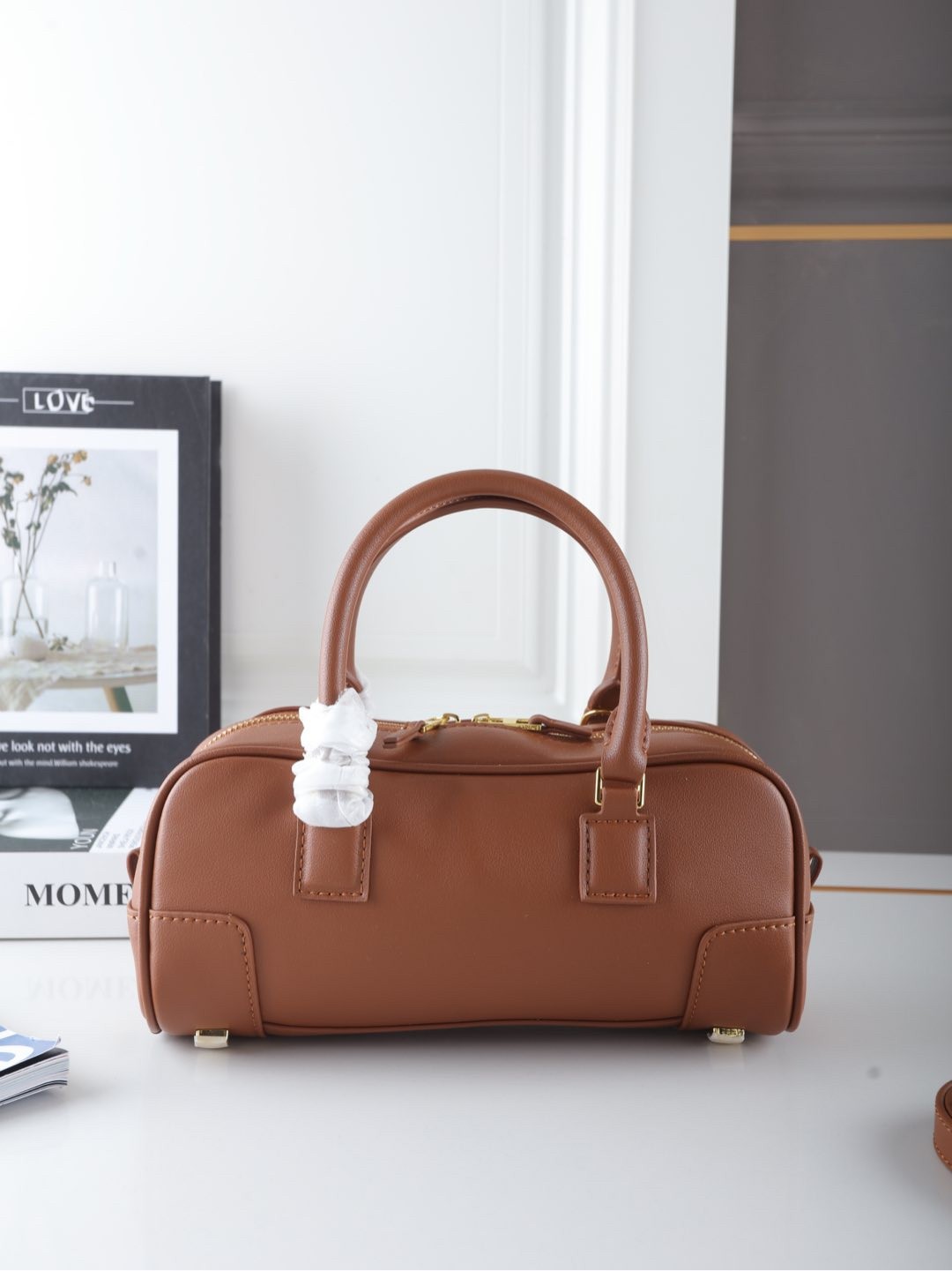 Loewe Amazona 23 Tan Boston Nappa Leather Padlock Detail Handle Shoulder Bag - KAIROO