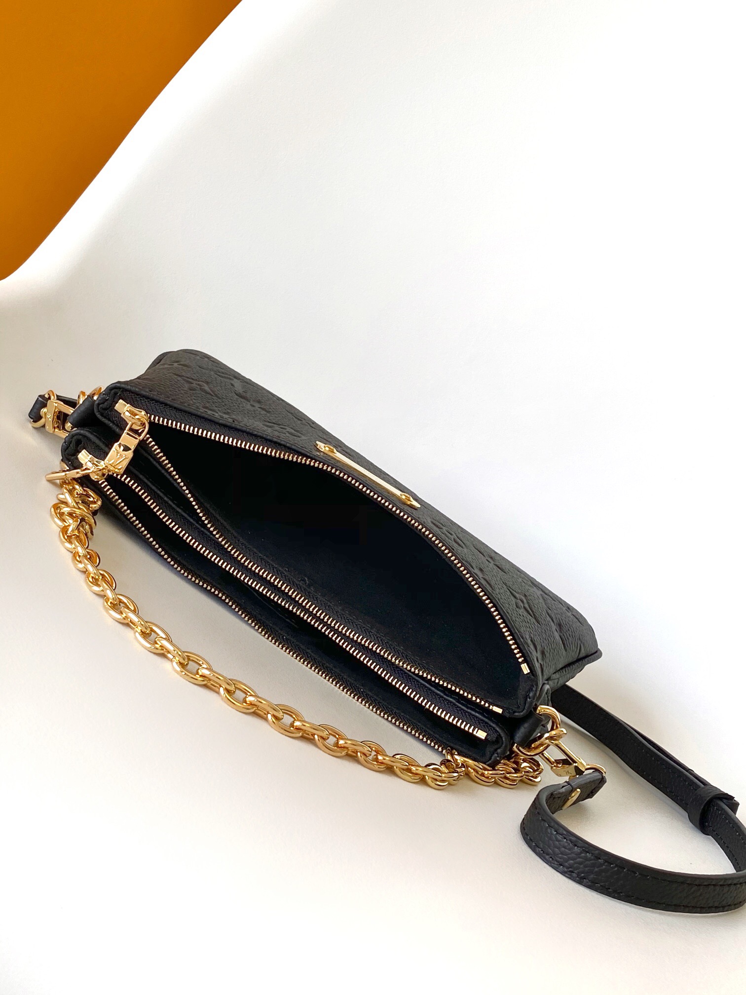 Louis Vuitton LV printed logo shoulder bag crossbody bag