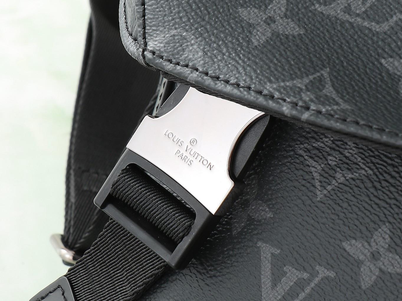 Louis Vuitton LV Voyager messenger bag